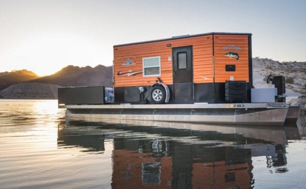 tiny home house boat on water